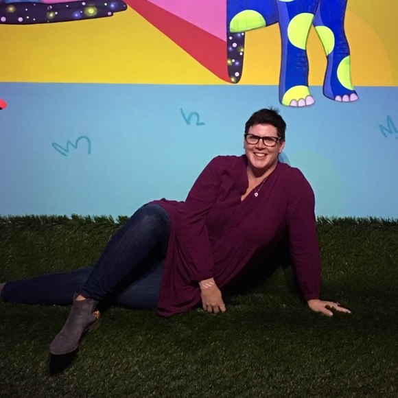 Meet your Posher, Sara - Picture 1 of 1